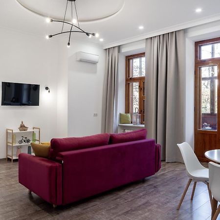Yaroslav Val Lux Apartments Kiev Bagian luar foto